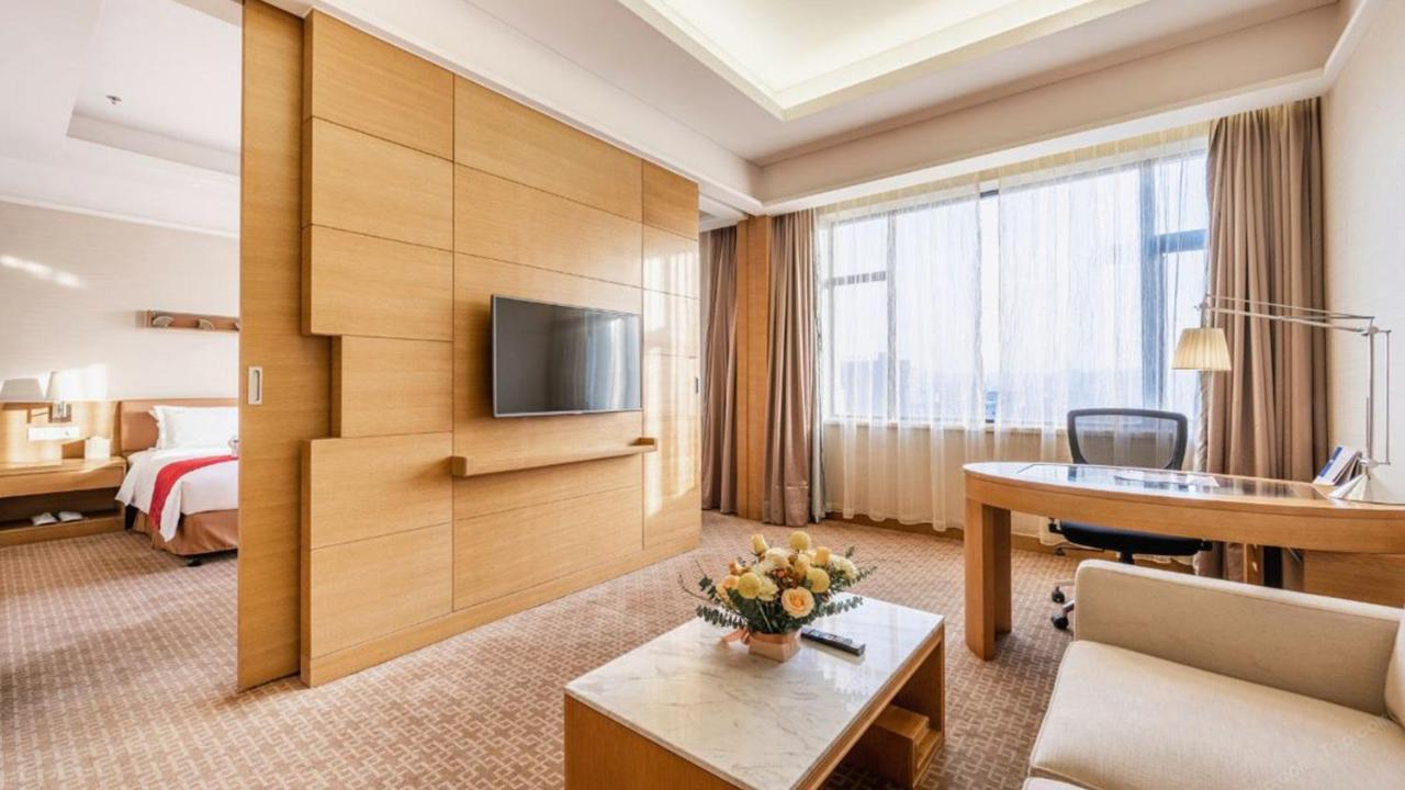 Holiday Inn Xi'An Big Goose Pagoda, An Ihg Hotel מראה חיצוני תמונה